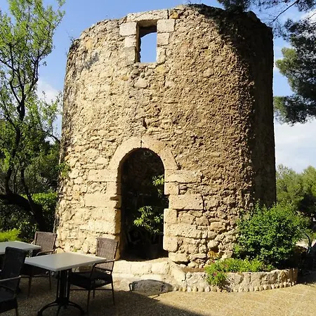 Saint Roch 3*