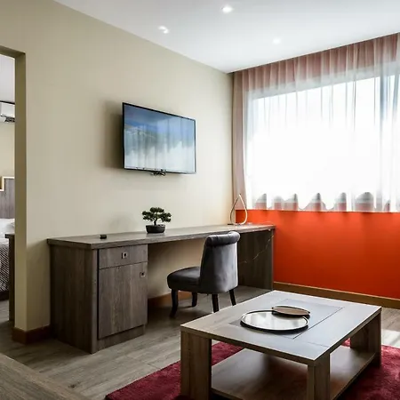 Saint Roch Hotel 3*