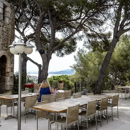 Hotel Saint Roch Martigues