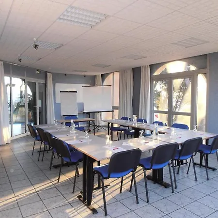 Hotel Saint Roch 3*